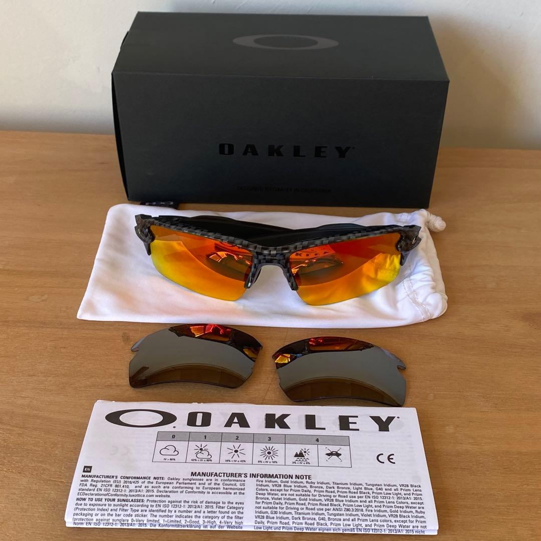 偏光　Oakley オークリー　FLAK 2.0 カーボンブラック　純正レンズ付