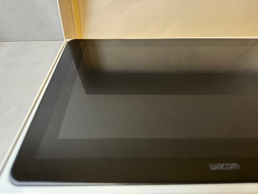 ワコム Wacom Cintiq pro 13 DTH-1320/K0