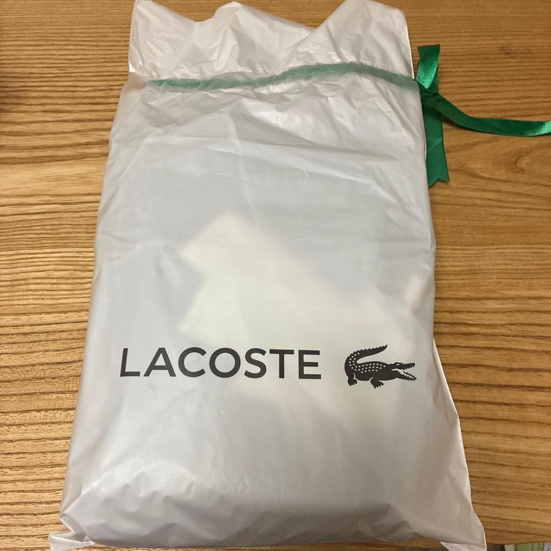 るな　新品　ラコステ　ネオクロコ カメラバッグ　ネイビー　紙袋2枚付き