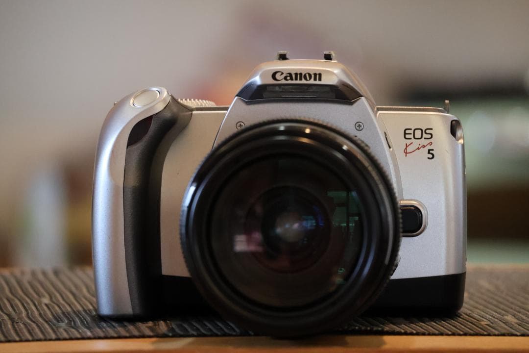 【美品】Canon EOS Kiss5フィルムカメラ レンズ、フィルム付き