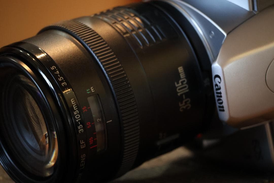 【美品】Canon EOS Kiss5フィルムカメラ レンズ、フィルム付き