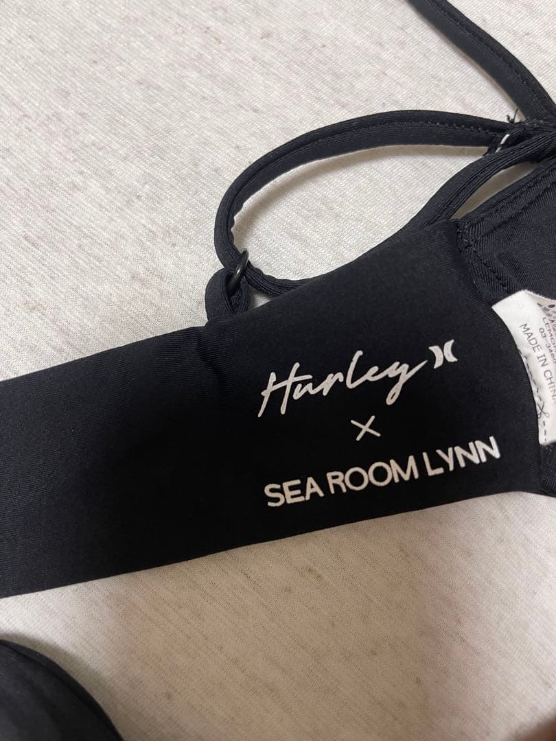 Hurley×searoomlynn swimwear ビキニ