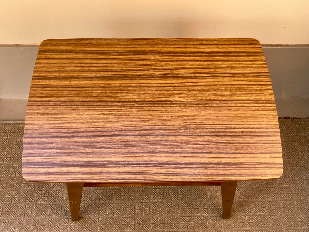 カリモク60 サイドテーブル 小