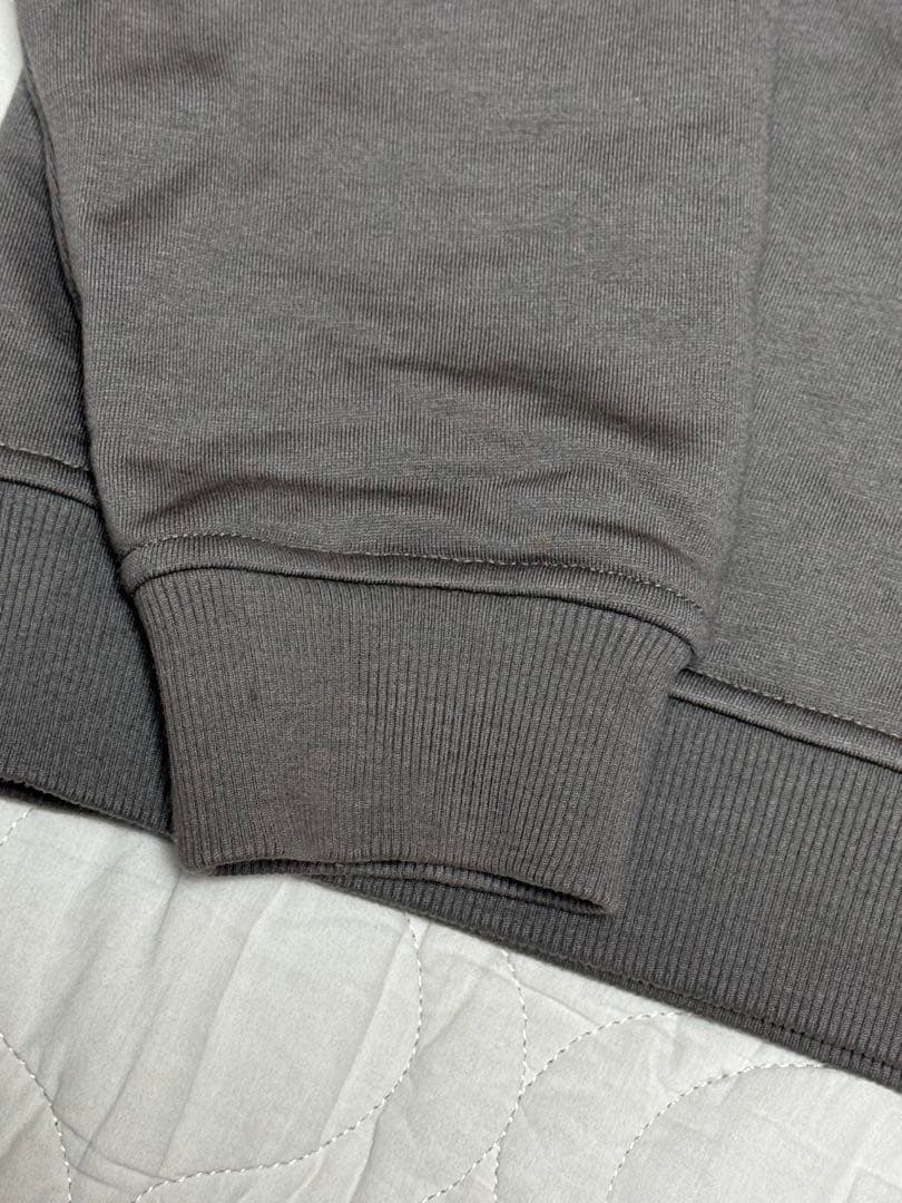 こ*じ様 HERMES ラウンドネック スウェット