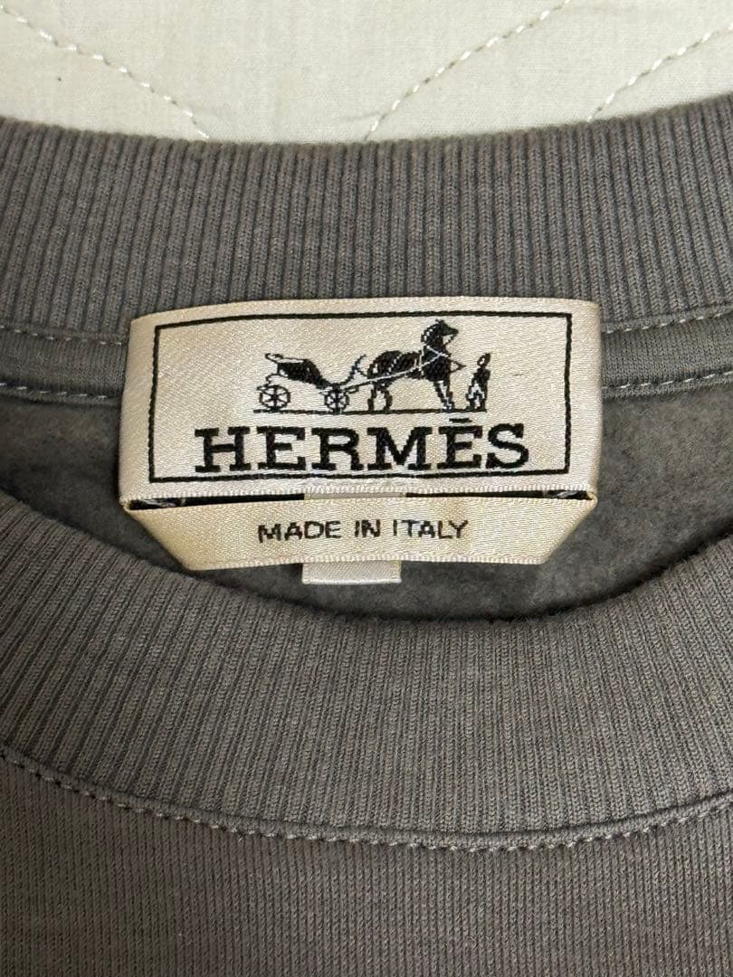 こ*じ様 HERMES ラウンドネック スウェット