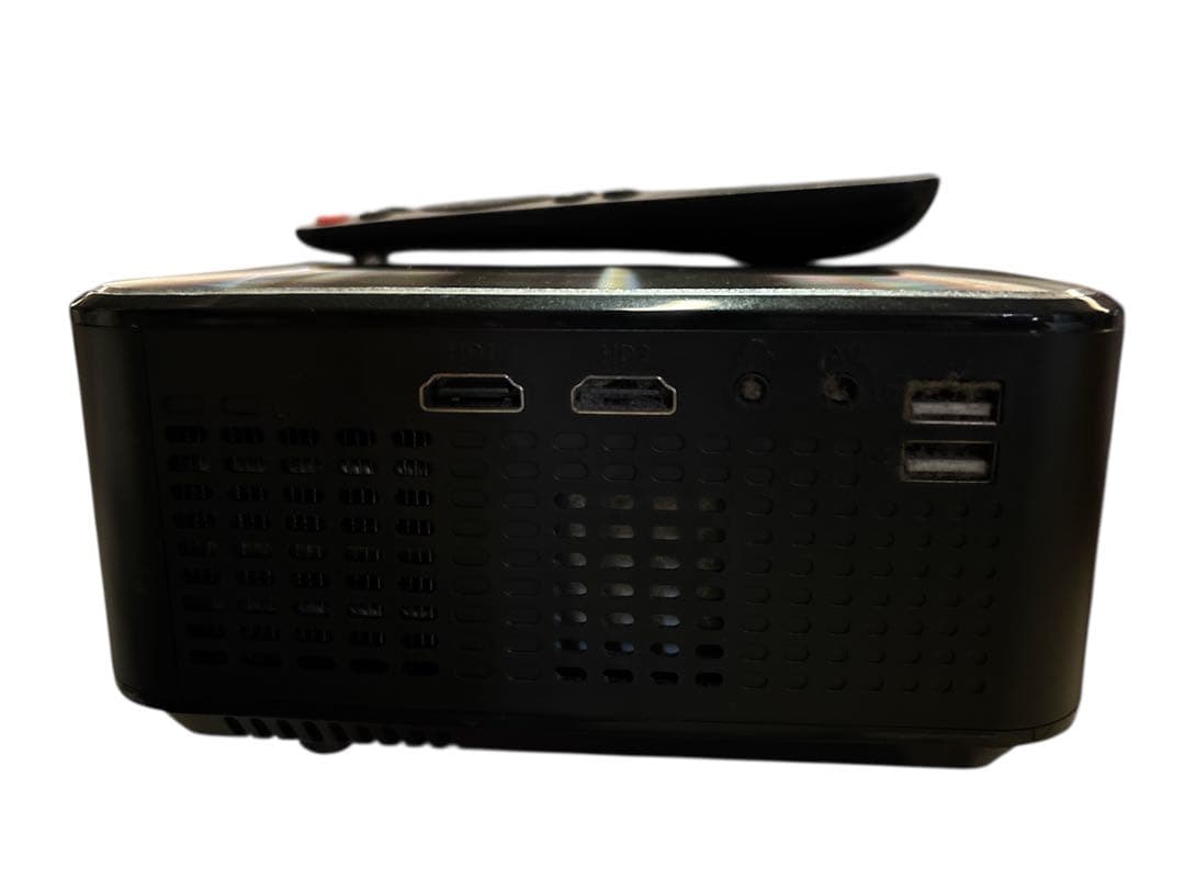 YABER Y60 プロジェクター LED 6000LM 720p 動作確認済み