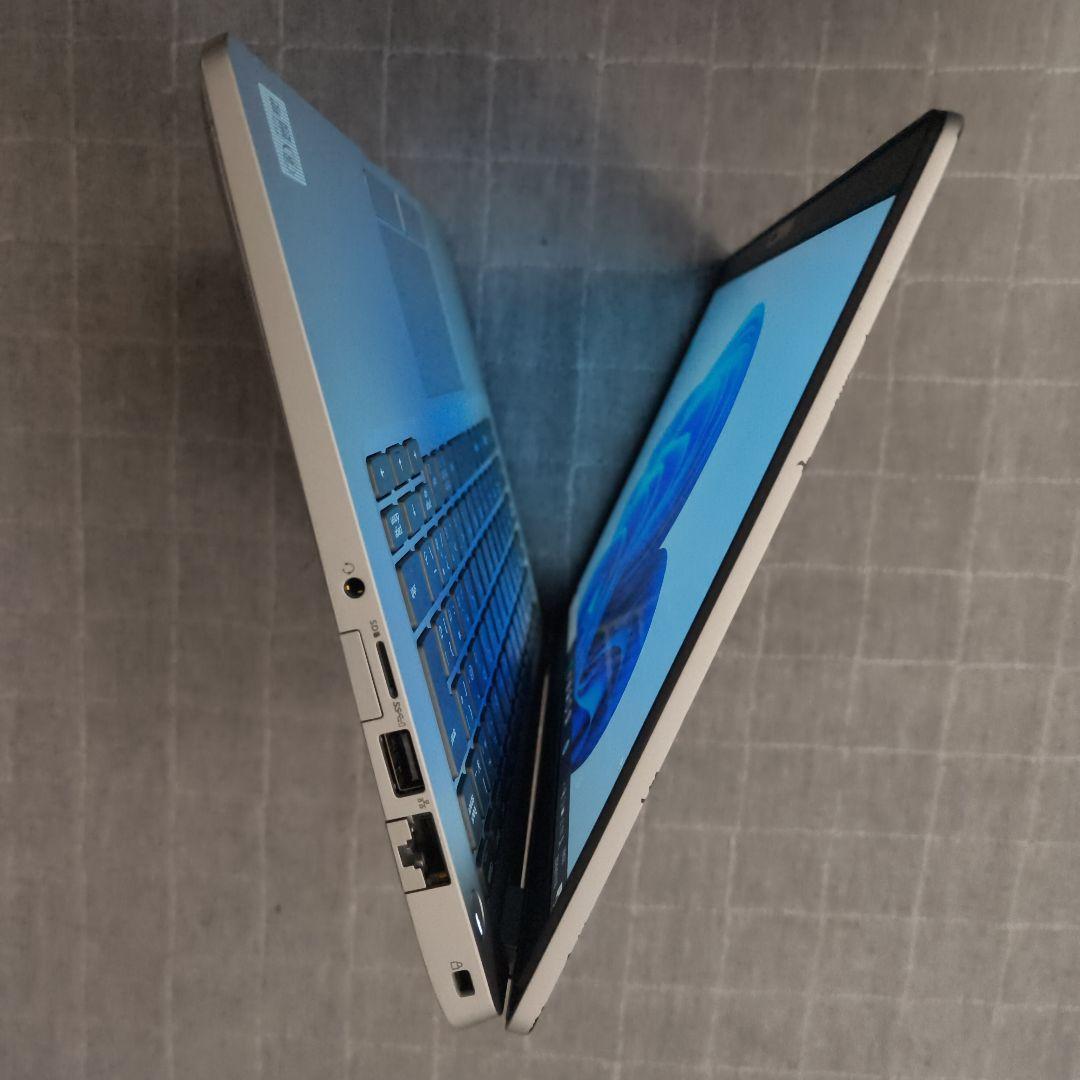美品 DELL 高性能 10世代i7 16GB SSD 512GB 17
