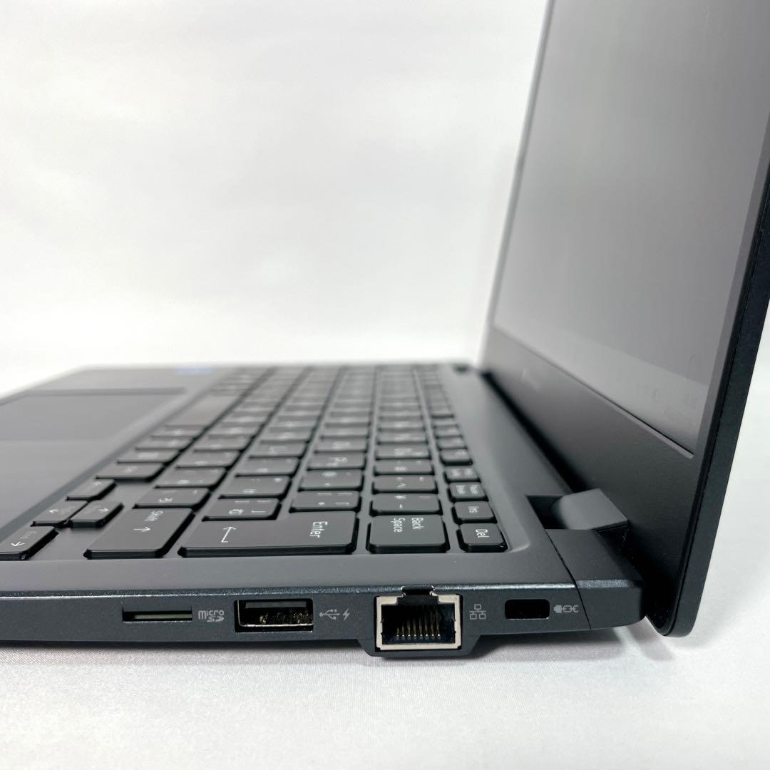 dynabook G83HS 高性能ノートPC 13インチ 薄型パソコン