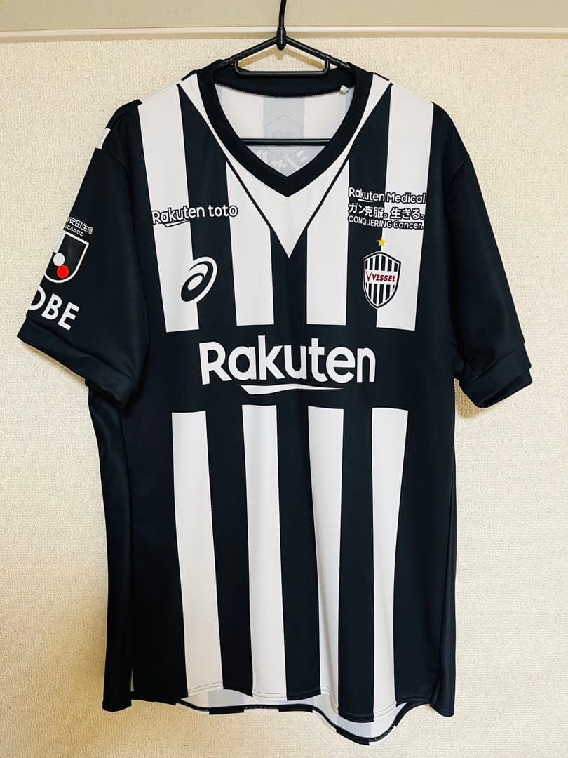 ヴィッセル神戸25周年ユニフォーム　#8 イニエスタ