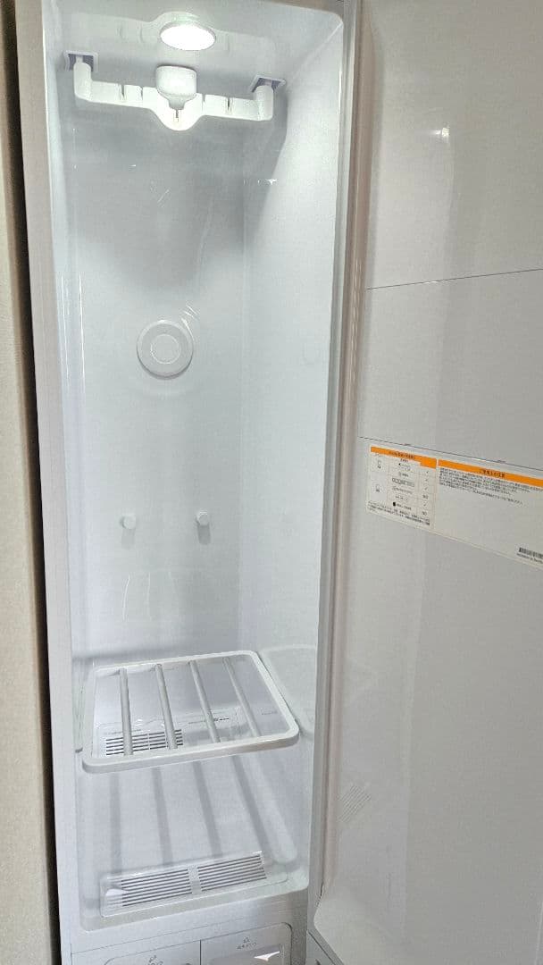 LG Styler★美品最新2025年製（ホワイト）