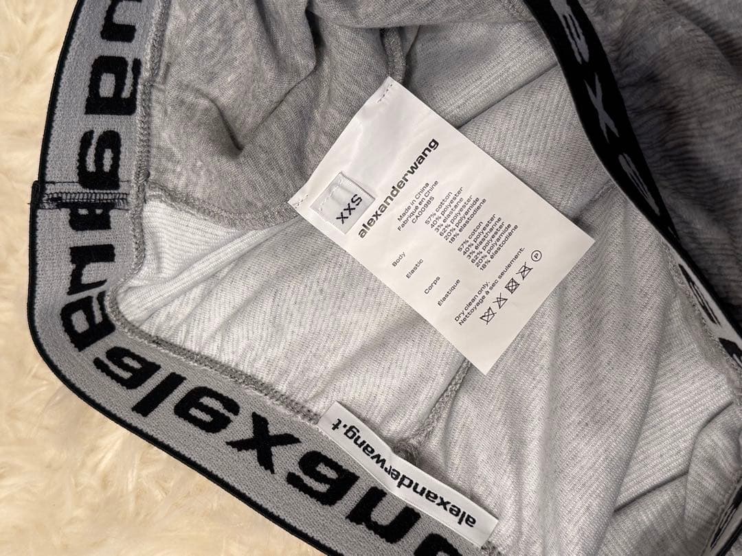 【未使用】alexander wang グレーショートパンツ