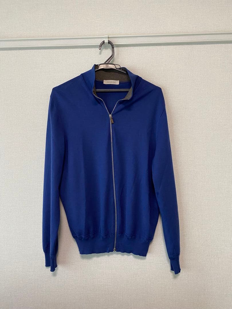 【にこにこセレクト】ジップアップニットセーター