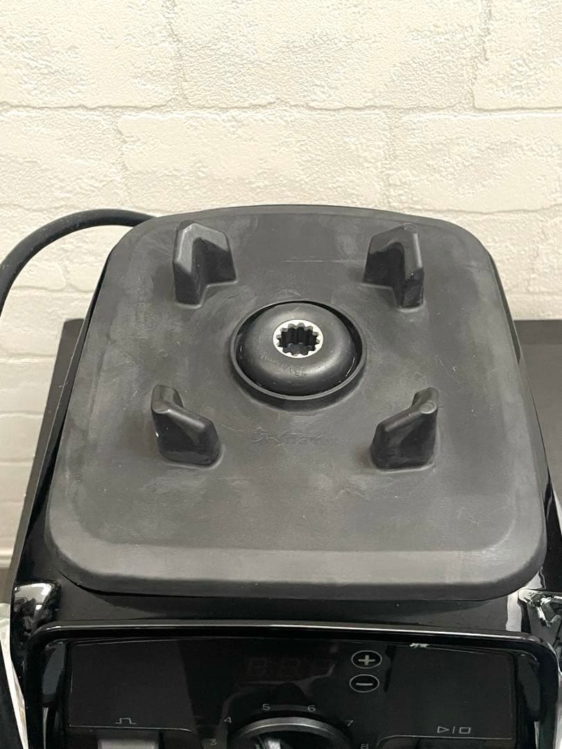 \タイムセール/ Vitamix 高性能ブレンダー ブラック