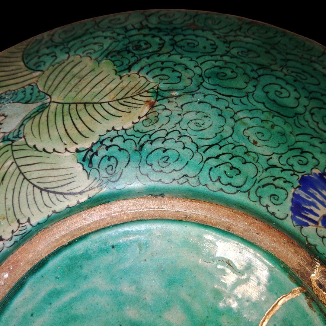 古九谷　青手賢人牡丹海浜図飾皿　金継ぎ　直径41cm