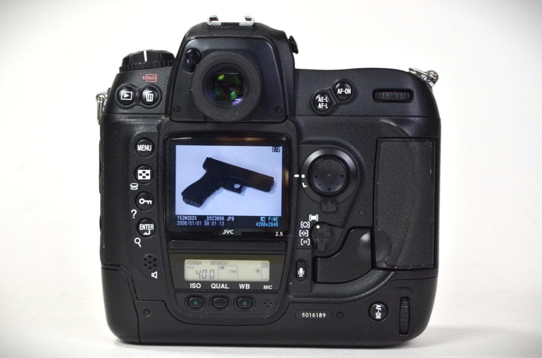 k*s様 動作品 Nikon D2x ボディ 充電器 CF変換 ニコン 上代65