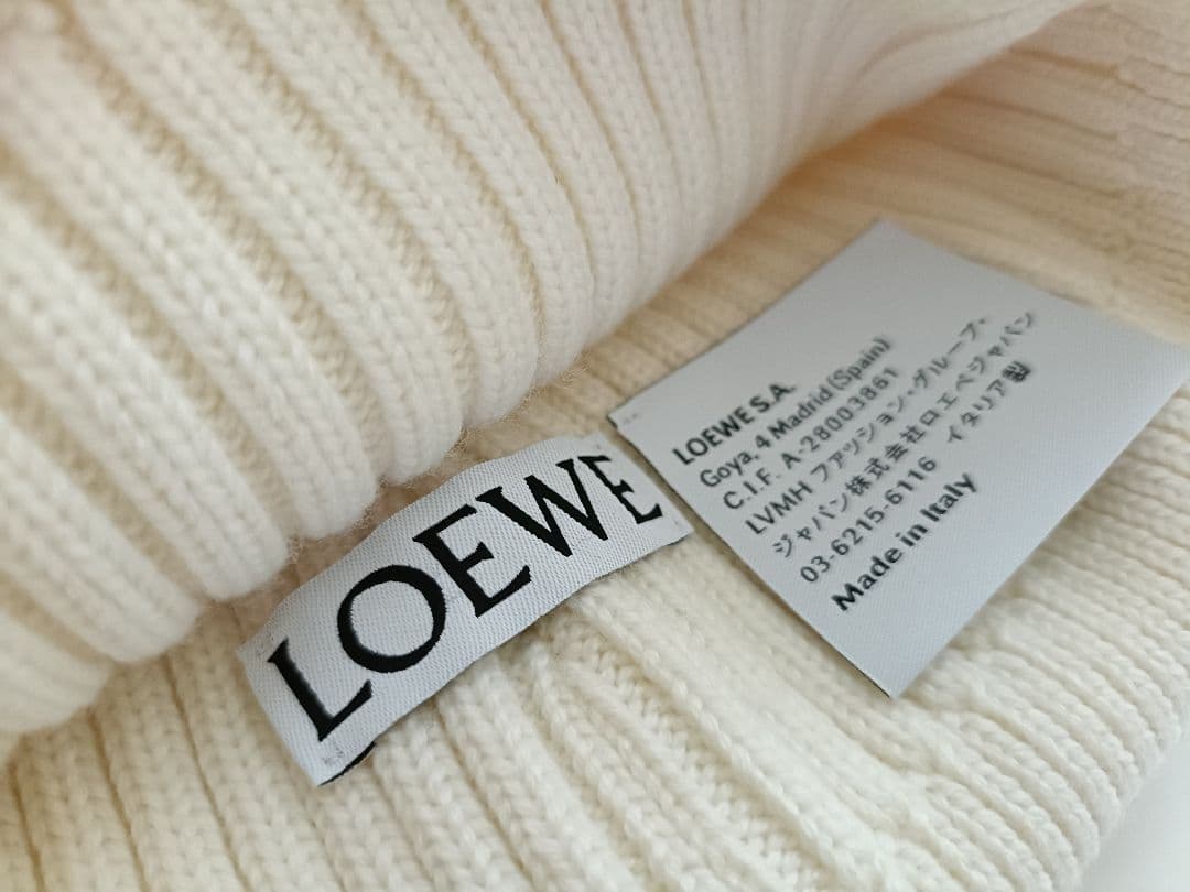 最終【未使用】ロエベ　LOEWE ビーニー　ニット帽　ホワイト