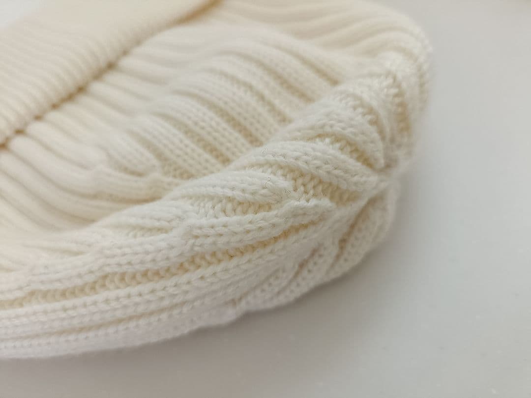 最終【未使用】ロエベ　LOEWE ビーニー　ニット帽　ホワイト