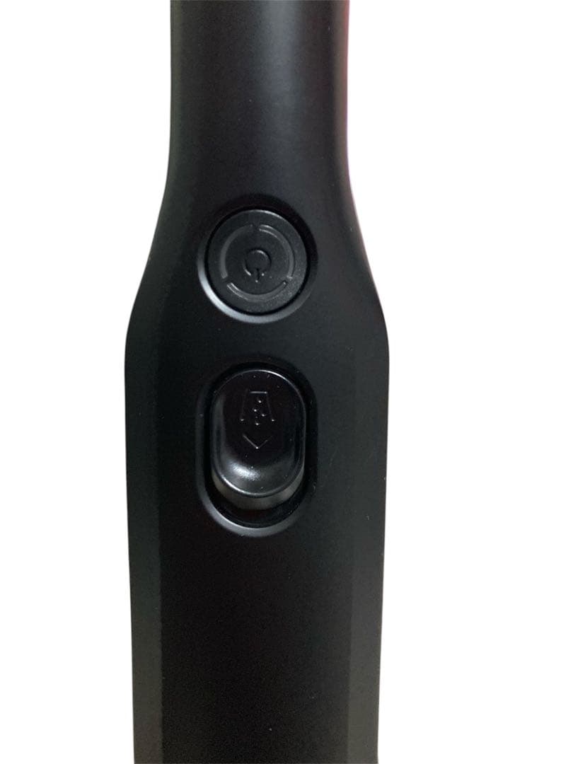 【SHARK】 Shark シャーク　ハンディークリーナー　充電器付き　超美品