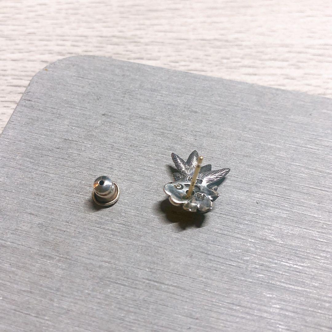 Bloody Mary アバロンピアス鮑花