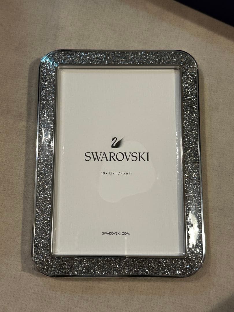 新品Swarovski フォトフレーム 10x15cm