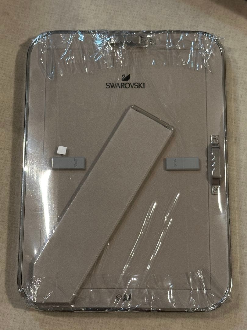 新品Swarovski フォトフレーム 10x15cm