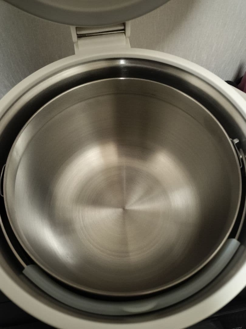 アイリスオーヤマ ダブル真空保温調理鍋 おまかせさん RWP-N27 展示品