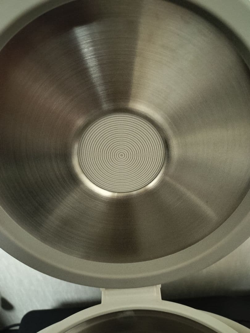 アイリスオーヤマ ダブル真空保温調理鍋 おまかせさん RWP-N27 展示品