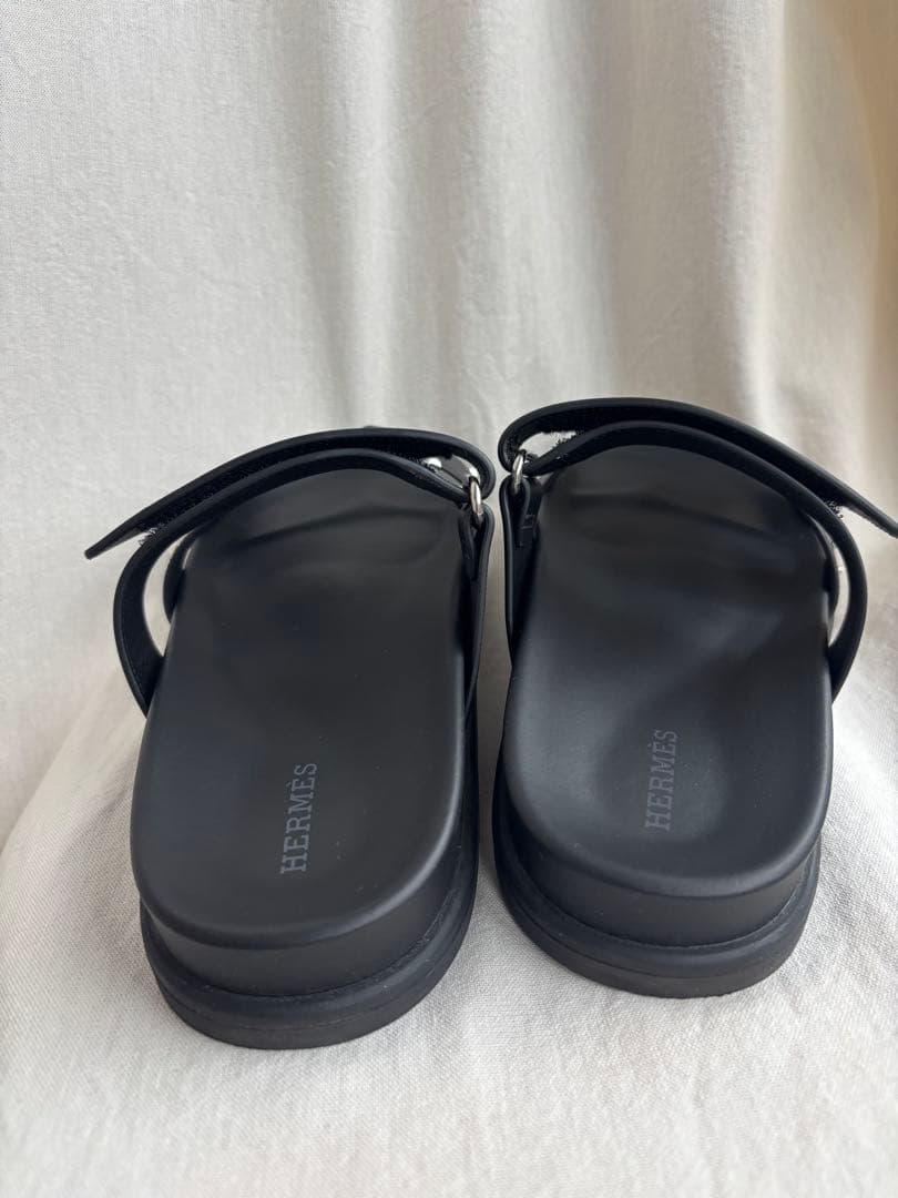 HERMES シプレ サンダル 黒スタッズ 38 2025新作