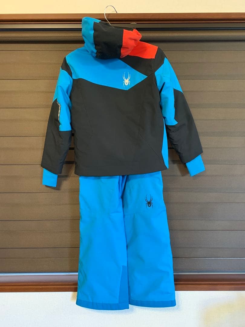 SPYDER キッズ　スキーウェア上下　サイズ8