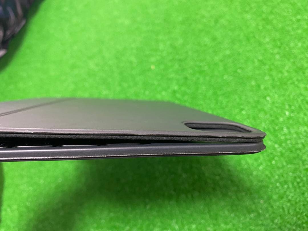 【Apple純正】美品 Magic Keyboard iPad 11インチ用