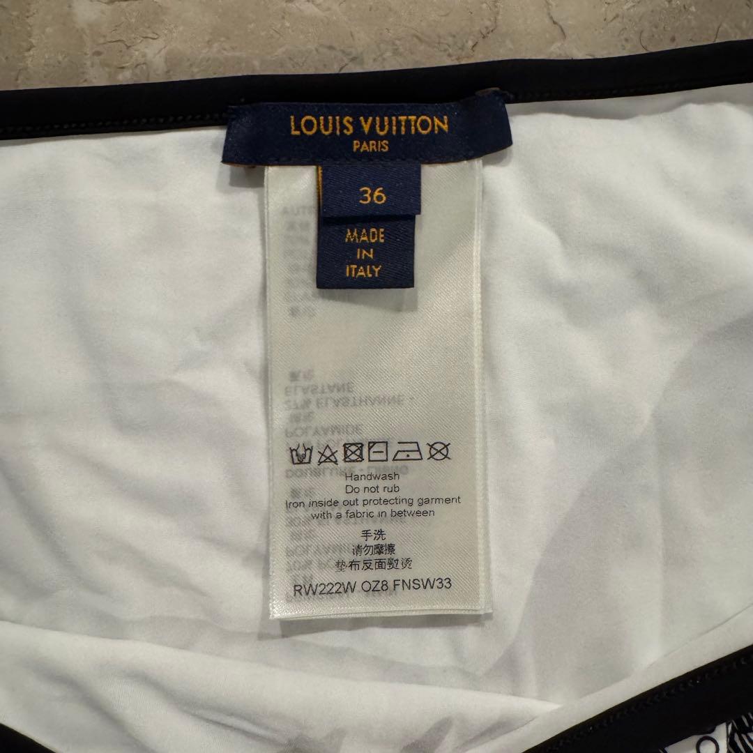 ルイヴィトン　水着