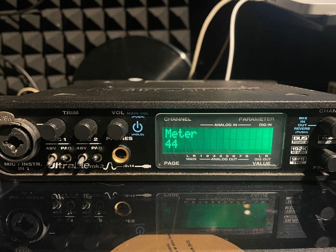 MOTU UltraLite mk3 オーディオインターフェイス