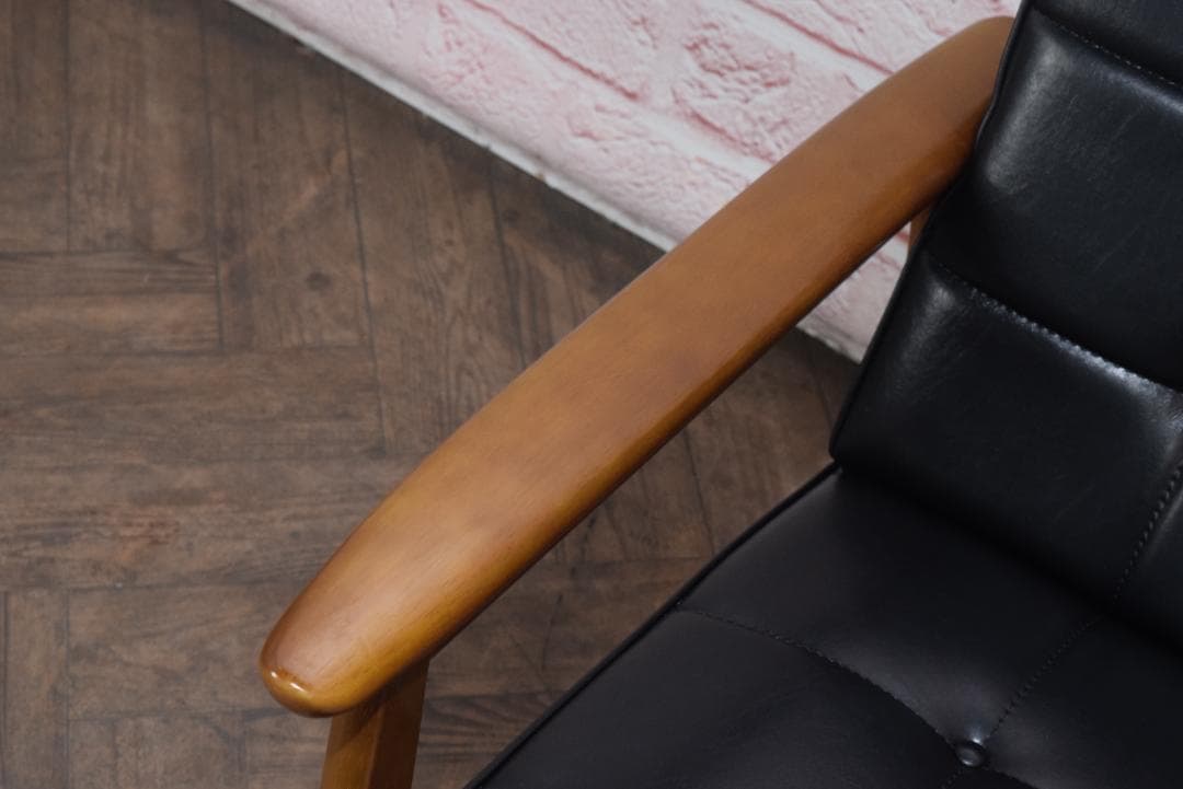 展示品　カリモク60 Kチェア スタンダードブラック　 W36170BW　19B