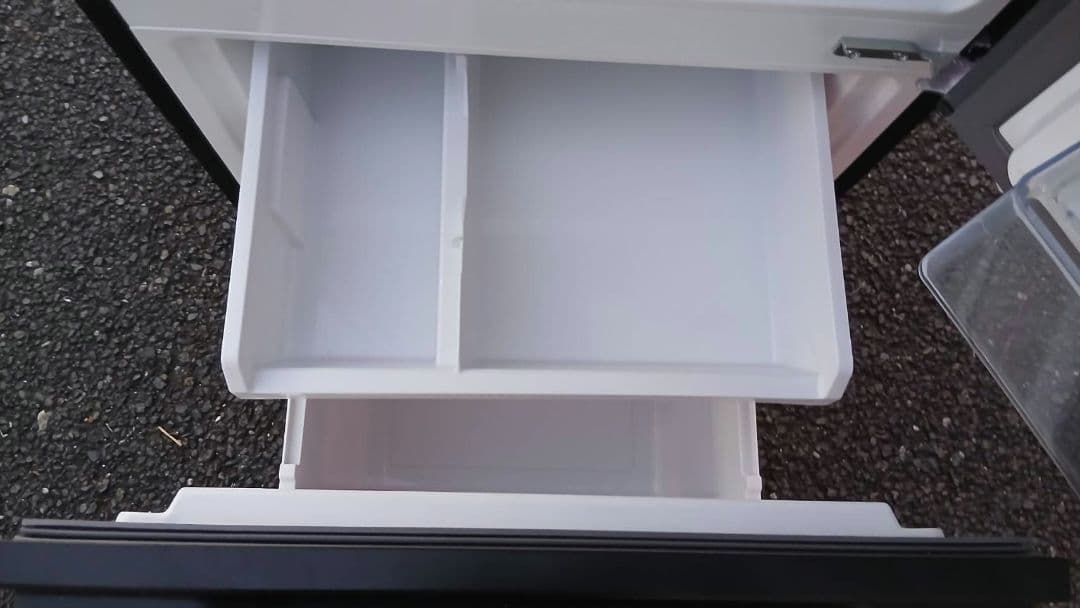 2025年　未使用に近い美品　アクア　201L ノンフロン冷凍冷蔵庫