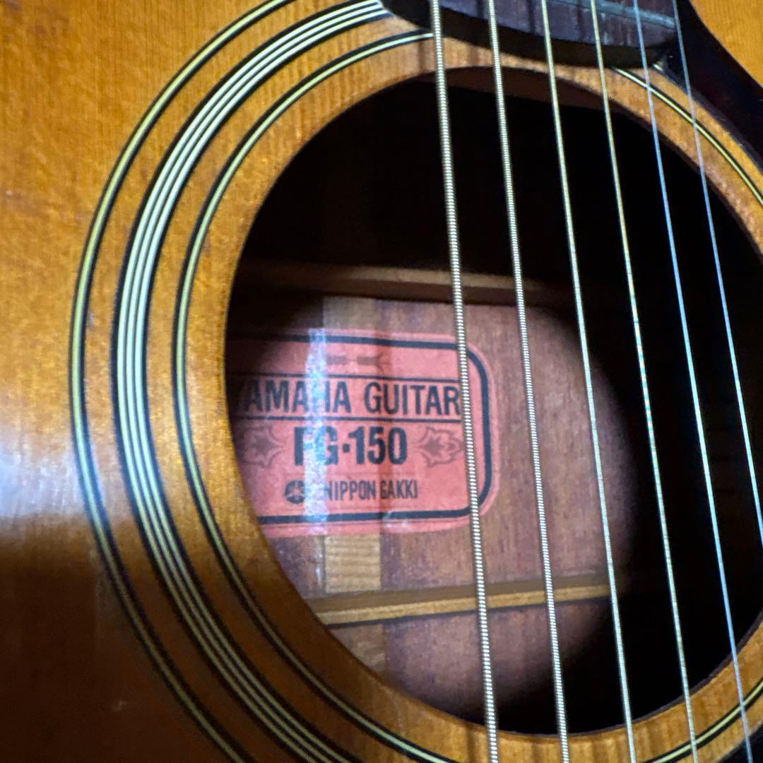 YAMAHA FG150赤ラベル　ハードケース付き