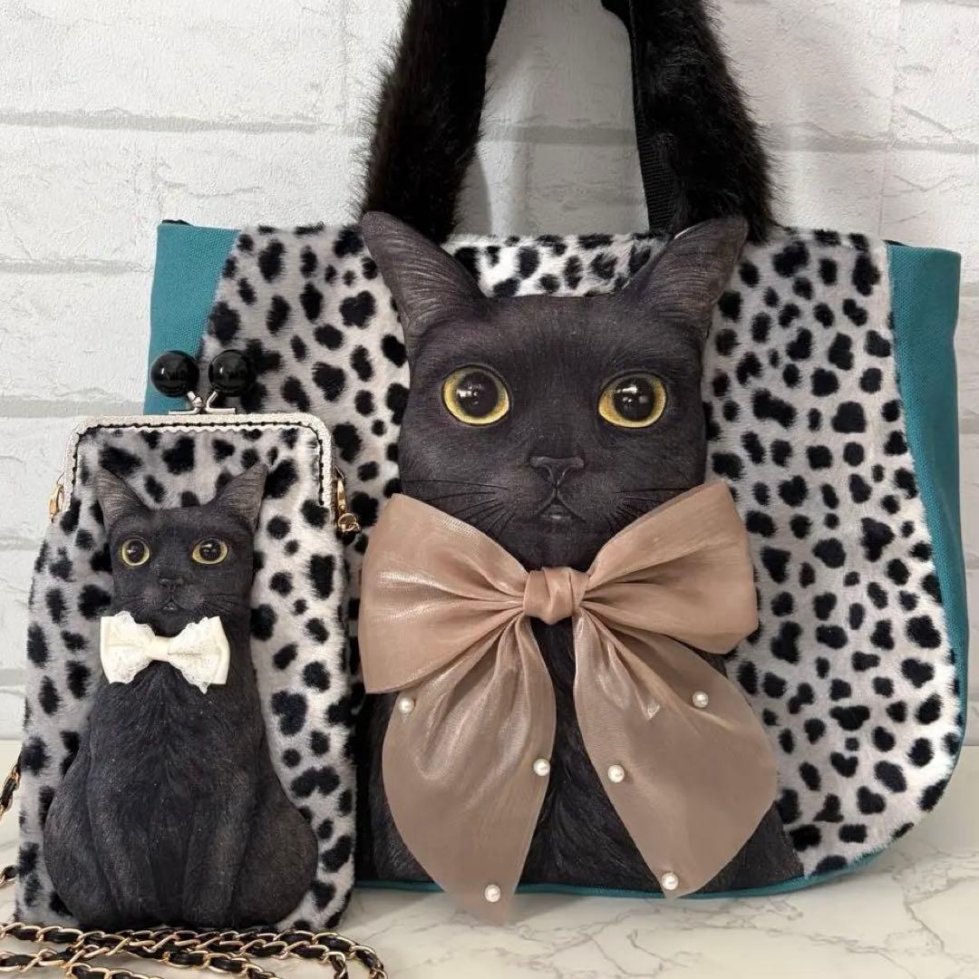 ゆ*ら様 コヤン♡レオパードファー♡黒猫ちゃんラウンドトートバッグ&がま口スマホ