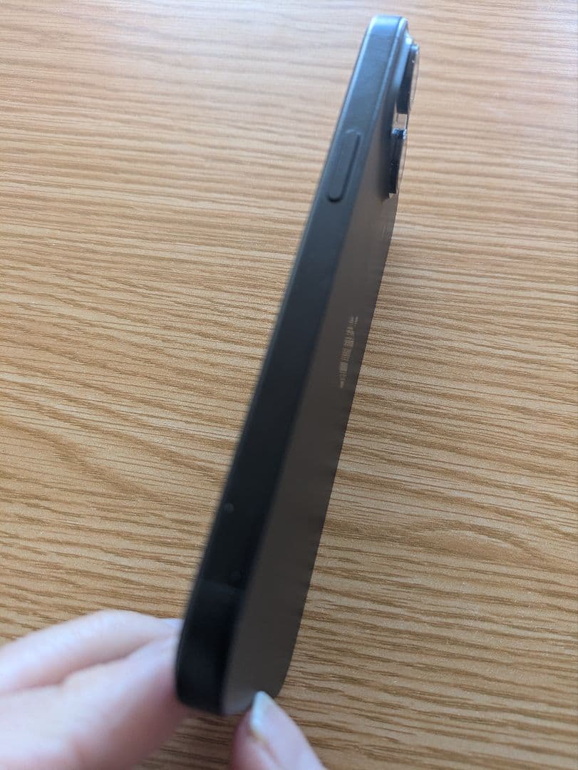 愛*様 iPhone 15 ブラック 本体 + NIMASOケース+TORRAS