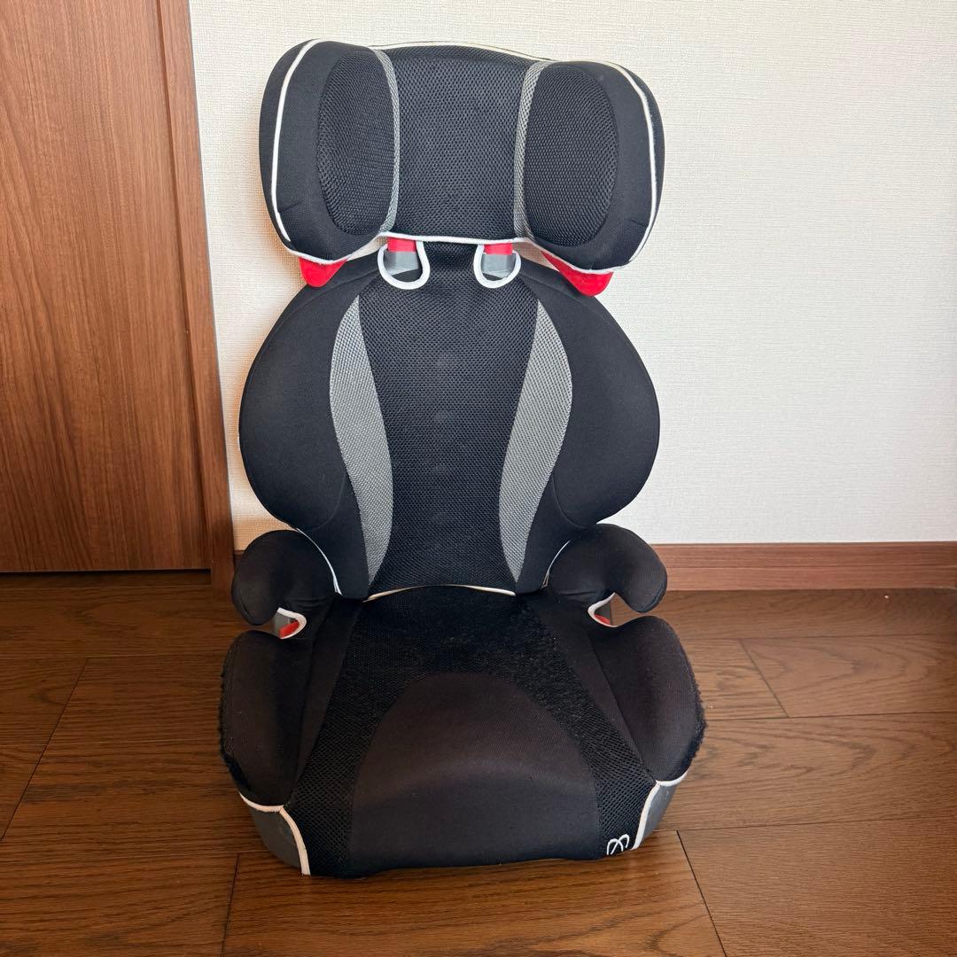 【ミドリ】エールべべ ジュニアシート サラット3ステップ クワトロST 黒