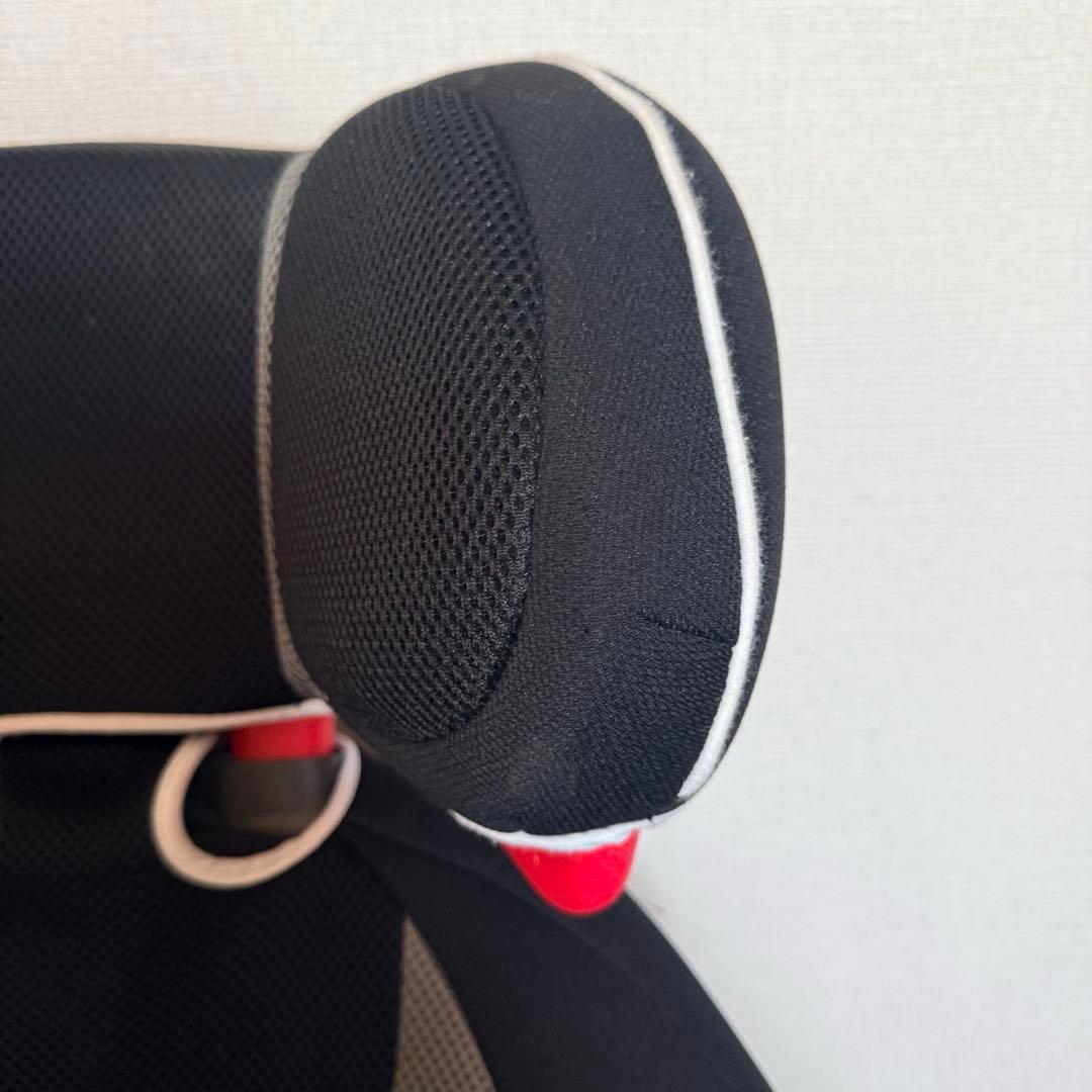 【ミドリ】エールべべ ジュニアシート サラット3ステップ クワトロST 黒