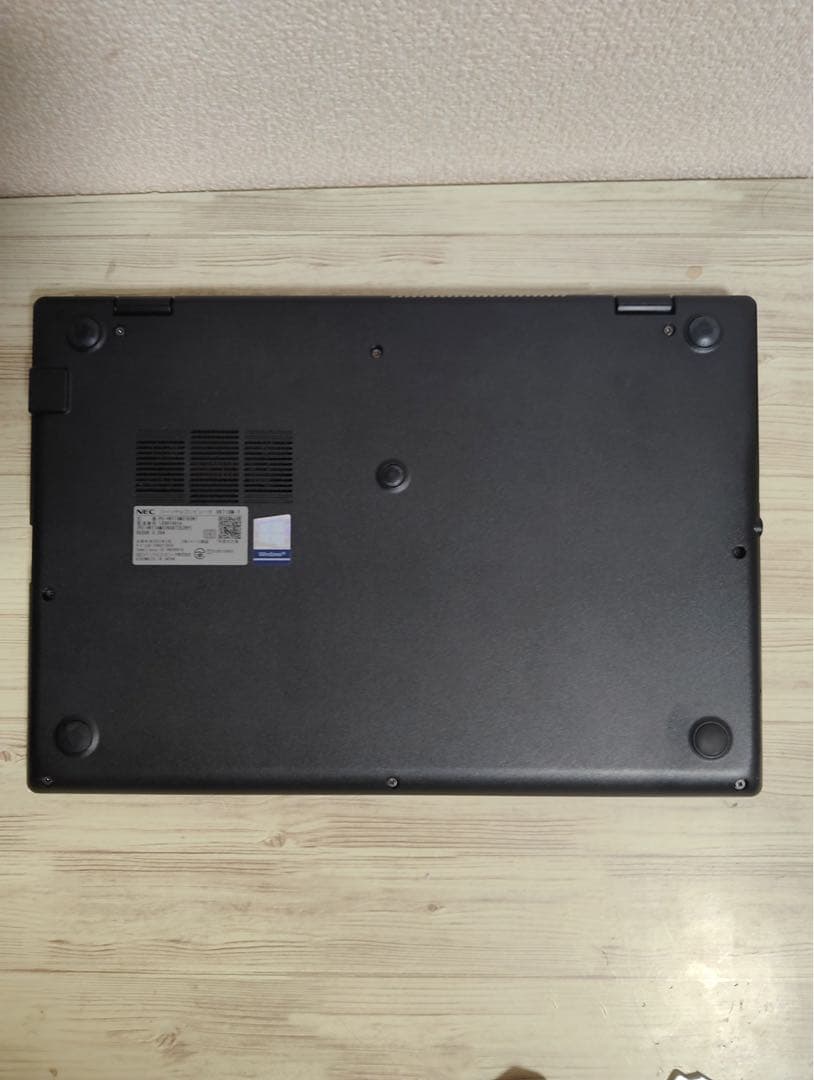 Windowsノート本体 NEC VERSA PRO vkt16m-7 COREi5 8265u