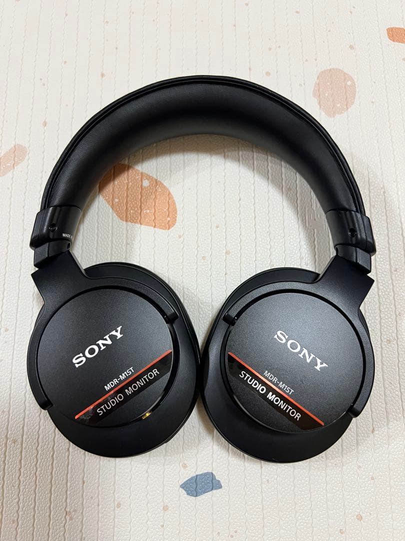 【美品】SONY MDR-M1ST ハイレゾ対応スタジオモニターヘッドホン
