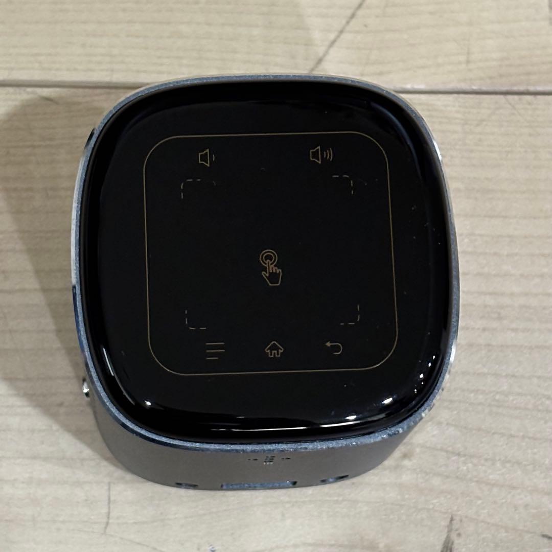 ✨美品✨　WiMiUS　Q2 DLP　プロジェクター　箱小型　携帯