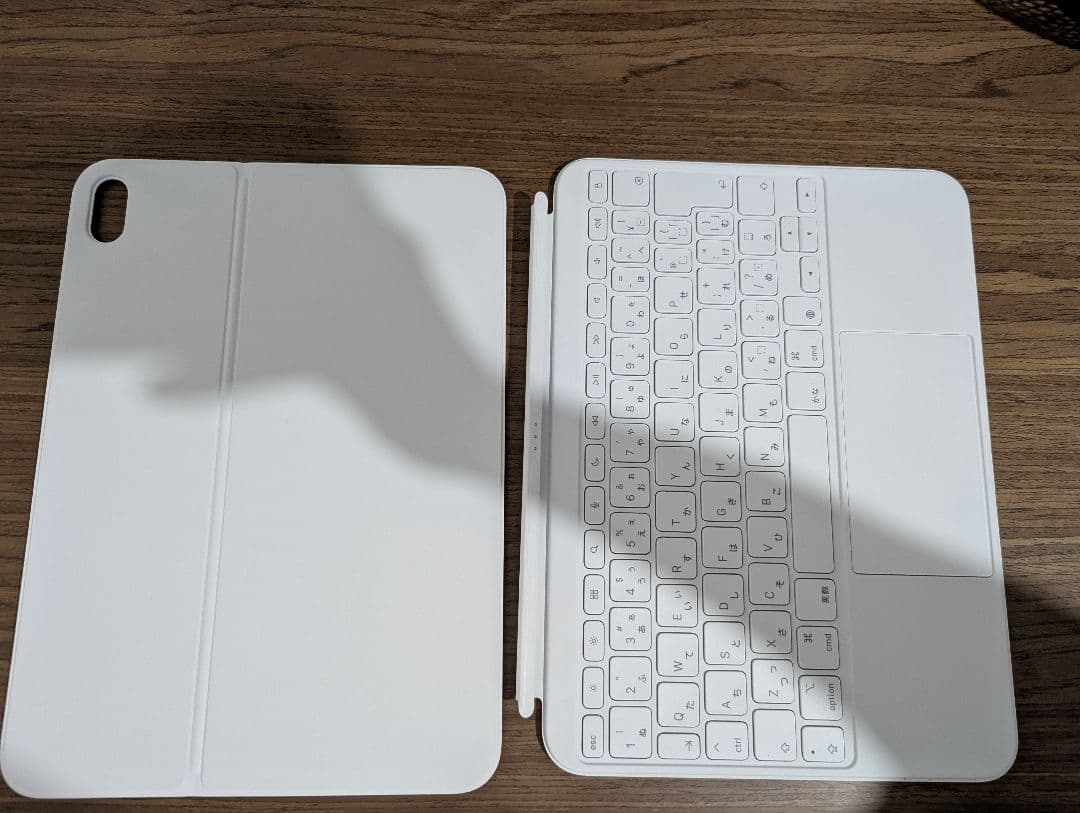 【美品】iPad（A16）用Magic Keyboard Folio - 日本語