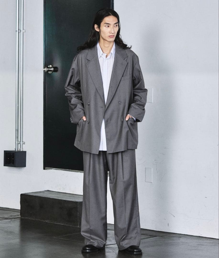 限定展開 リラックスフィット TR セットアップ/ダブル グレー Lサイズ