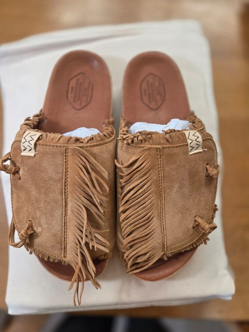 visvimビズビム　フリンジ付きスエードサンダル