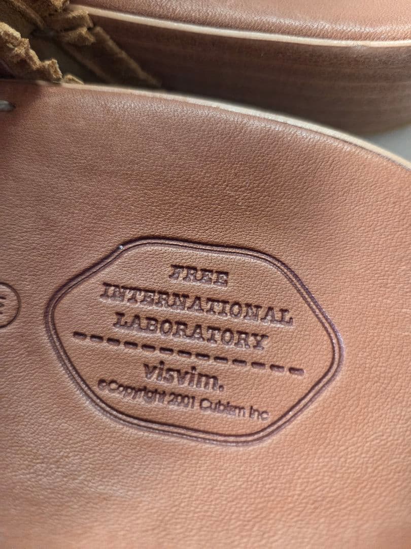 visvimビズビム　フリンジ付きスエードサンダル