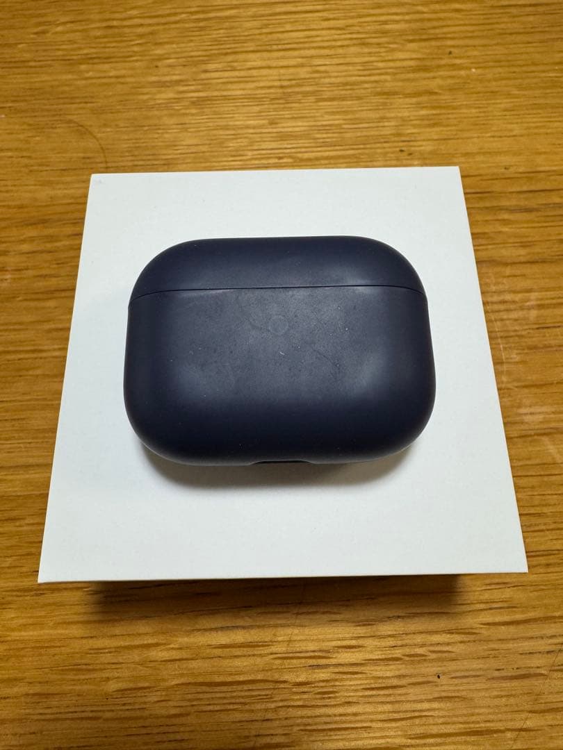 【極美品】AirPods Pro 2 (Magsafe対応、ライトニング)