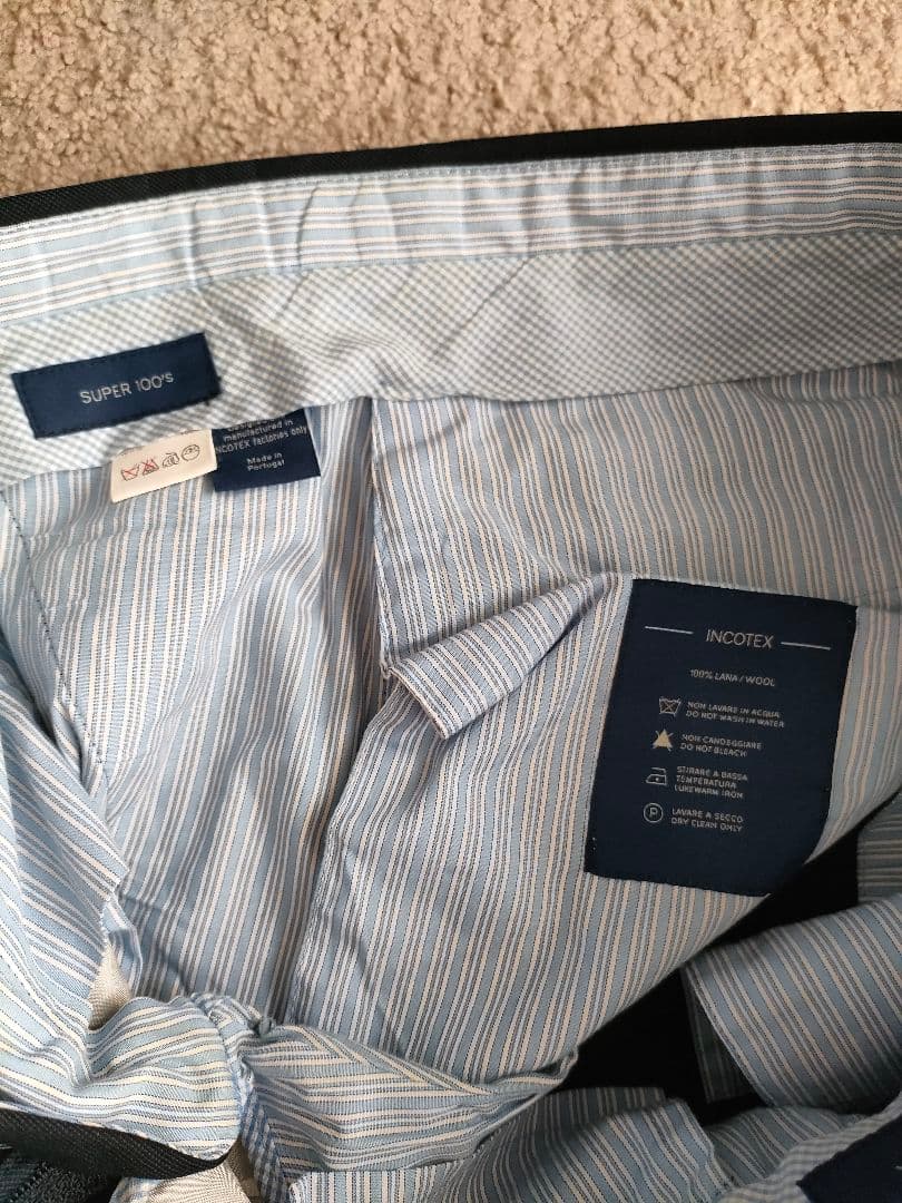 【美品】INCOTEX ダークネイビー スラックス 44