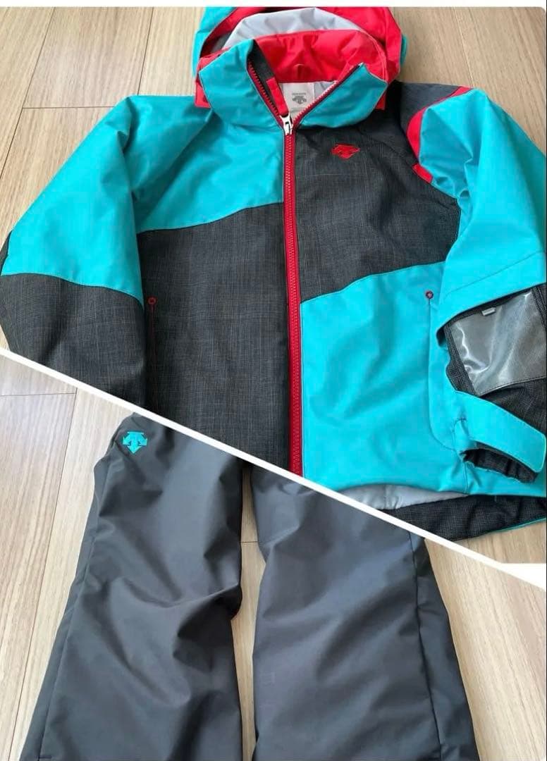 【美品】DESCENTE デサント 子ども用スキーウェア 上下セット 130