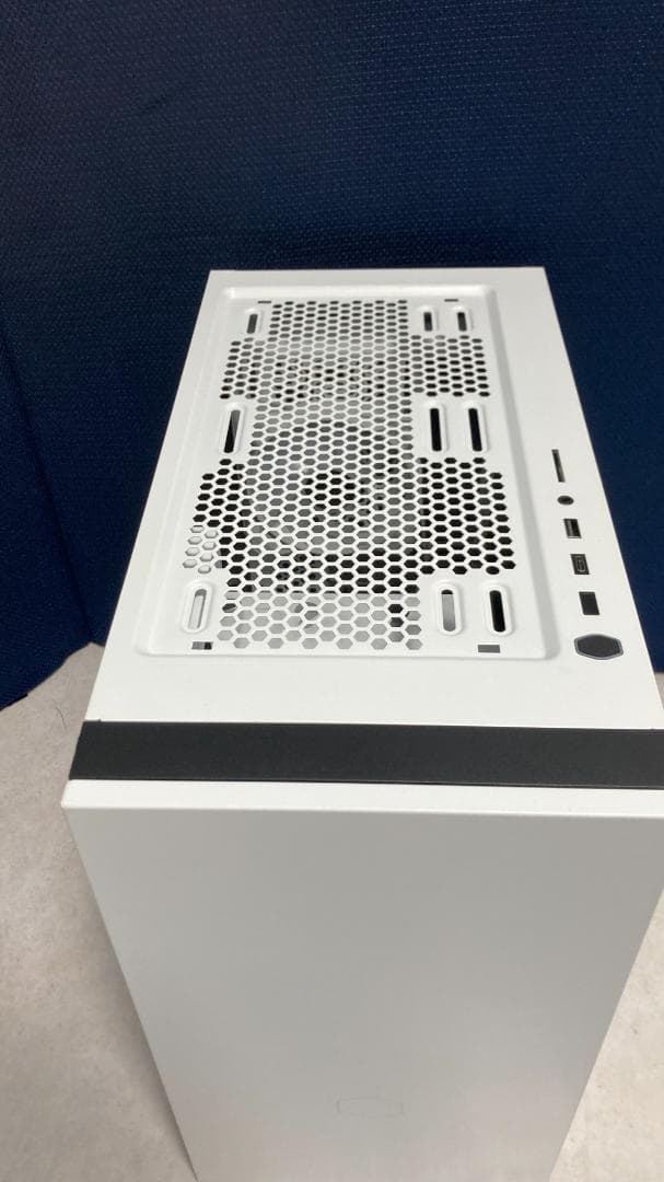 PCケース(自作PC用) COOLER MASTER Silencio S400 White Steel